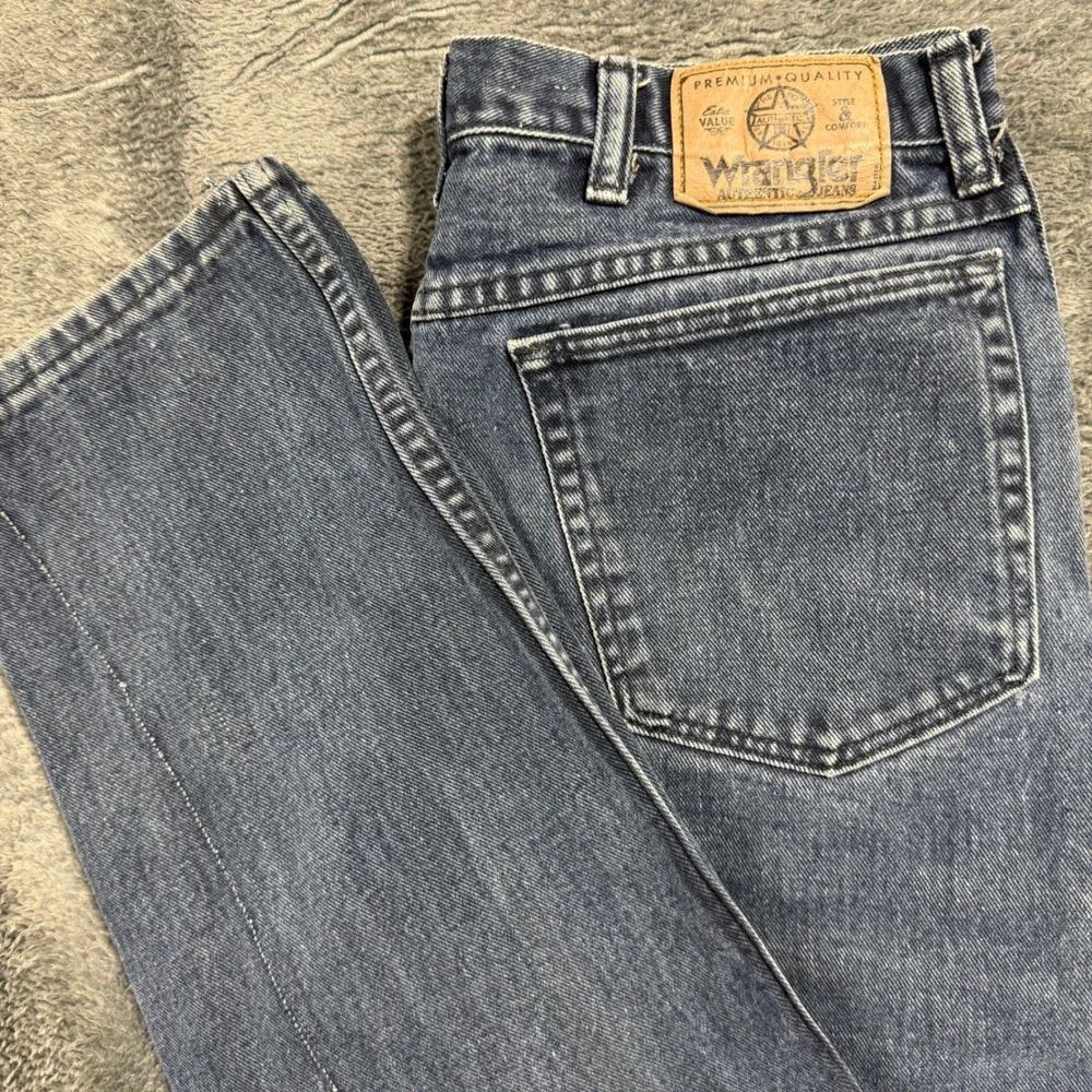 Wrangler‎ Hero Jeans Mens 31x32 Dark Wash Straight Leg Denim Blue